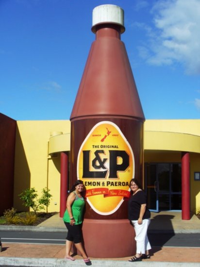 L&P - NZ's favourite soft drink