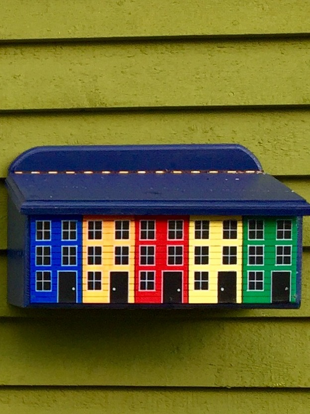 Jellybean row house mailbox