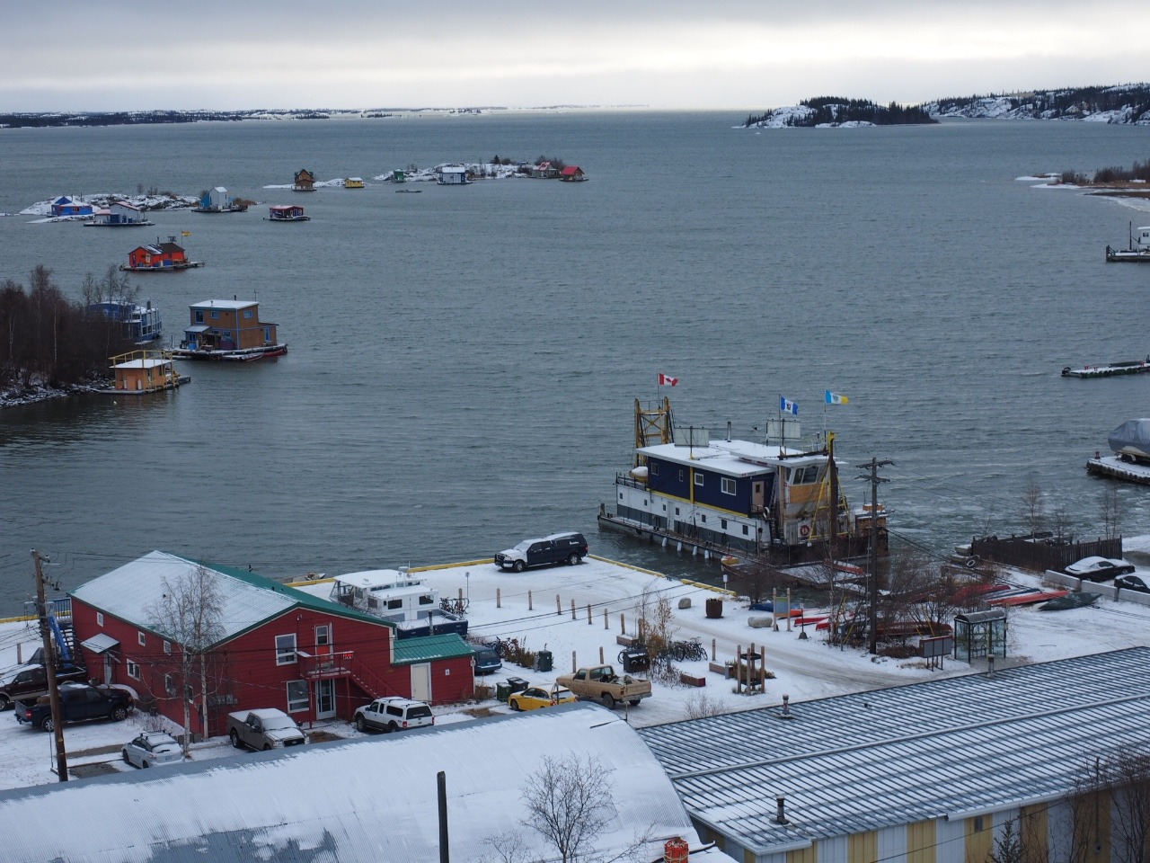 Houseboat Bay