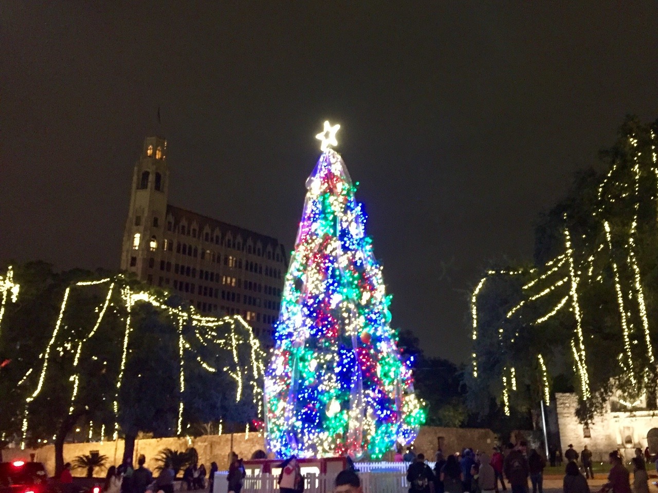 Christmas Tree in front of the Alamo - San Antonio